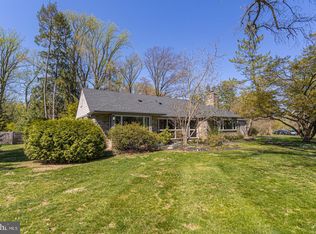 1100 Evergreen Rd, Yardley, PA 19067