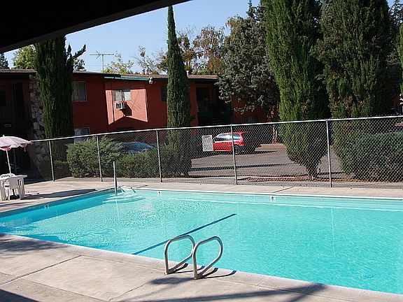 5th image of 4314 Robertson Ave #Fa7fc6b49