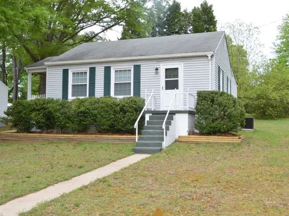 707 N Glenn St, Stoneville, NC 27048