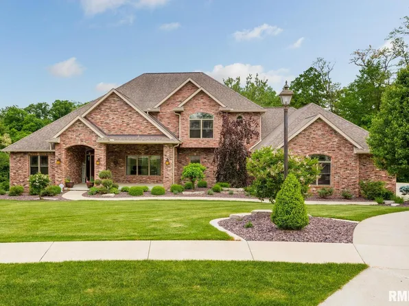 113 Ruth Ct, Washington, IL 61571