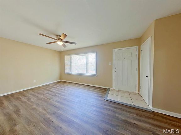 2nd image of 1132 Redman Blvd