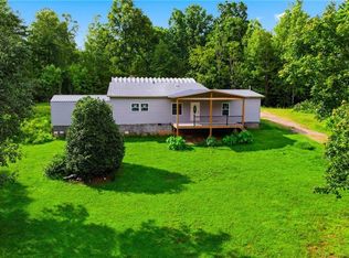 209 Bruno Ln, Boomer, NC 28606