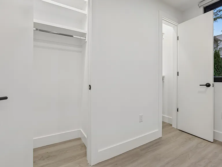 325 Manville Rd #102 — Photo 22