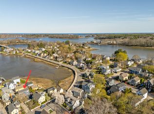 18 Walden St, Portsmouth, NH 03801