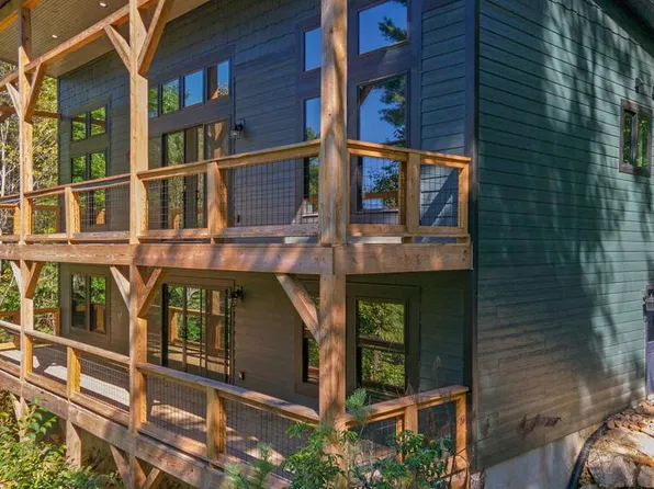 634 Fiddlers Way, Brasstown, NC 28902