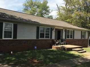 6059 Melvin Dr, Spartanburg, SC 29303