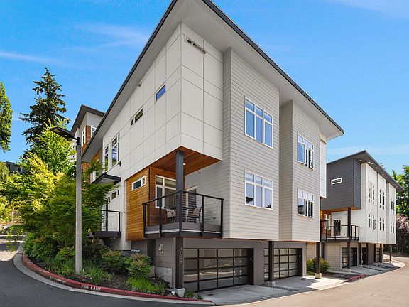 2nd image of 4026 129th Pl SE #15