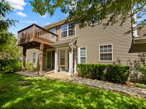 1343 Providence Cir, Elgin, IL 60120