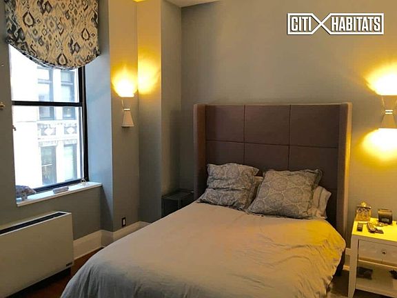 4th image of 71-73 Nassau St #3B