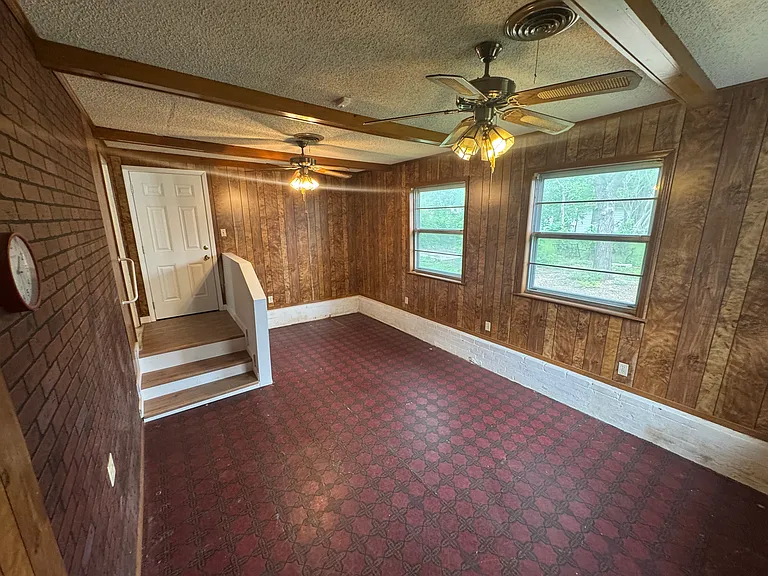 610 N Joyce St — Photo 20