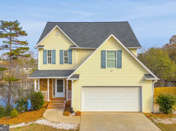 494 Bishop Ct, Commerce, GA 30529