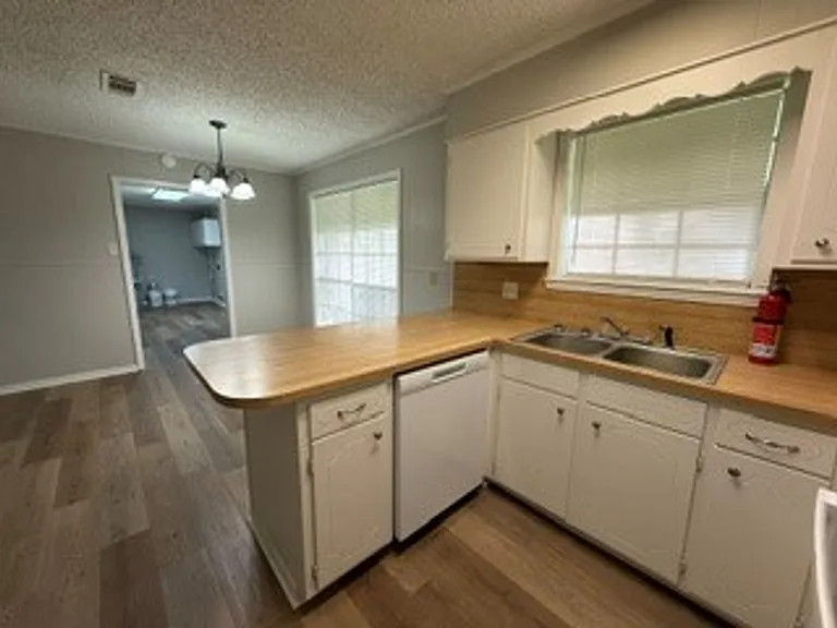 14259 Lamonte Ln — Photo 10