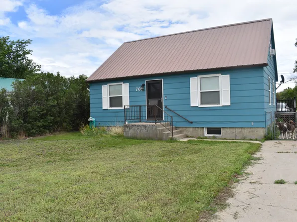 760 Marias Ave, Shelby, MT 59474