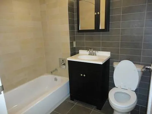 Rented by Urban Realty NYC | media 16