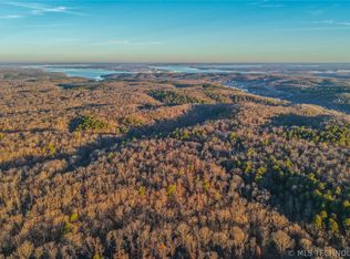 596 Road, Grove, OK 74344