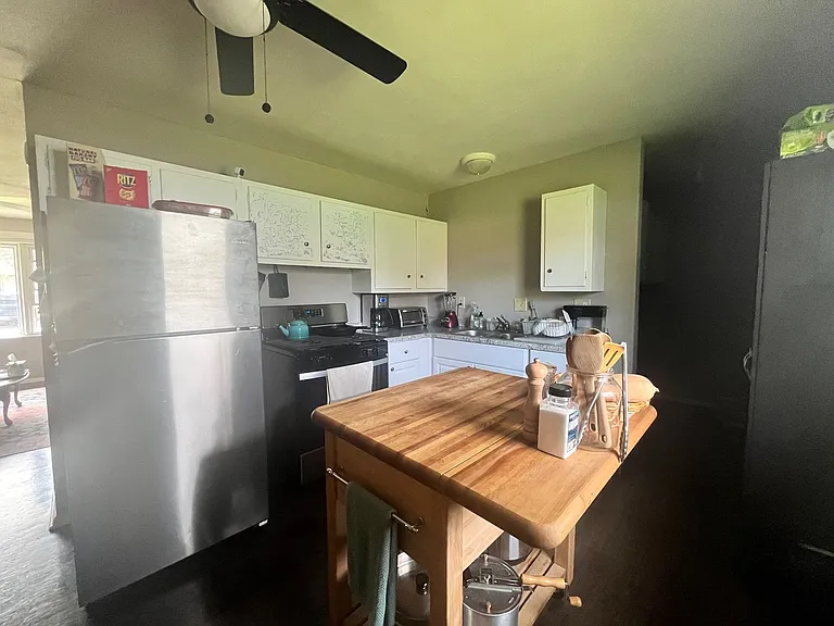 1406 Williamsburg Dr — Photo 3