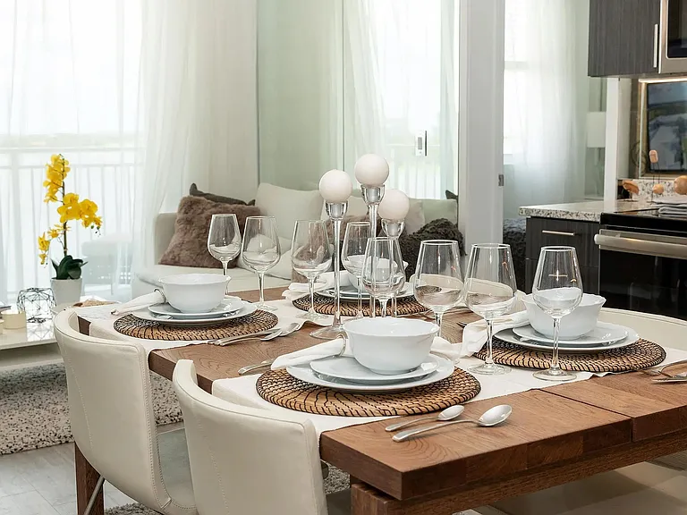 Veridian Shores Apartments Dining Room