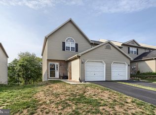 7249 Capital Dr, Harrisburg, PA 17111