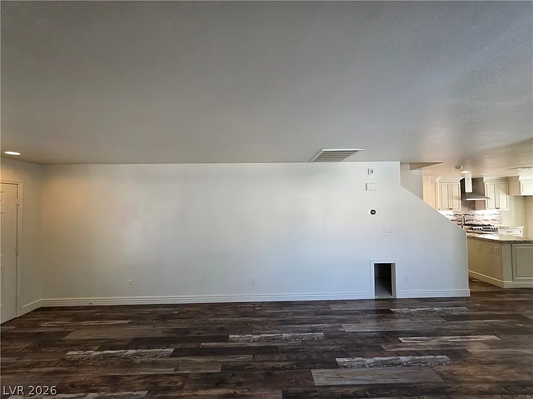 10799 Flame Vine Ct — Photo 52