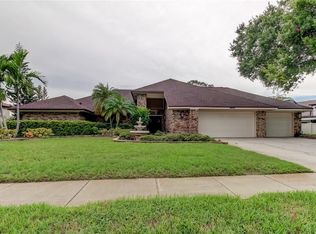 8609 Longwood Dr, Seminole, FL 33777