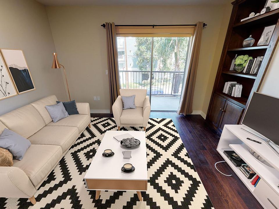 Optionally furnished common areas! Common areas can come beautifully furnished by our in-house design team for an additional fee.