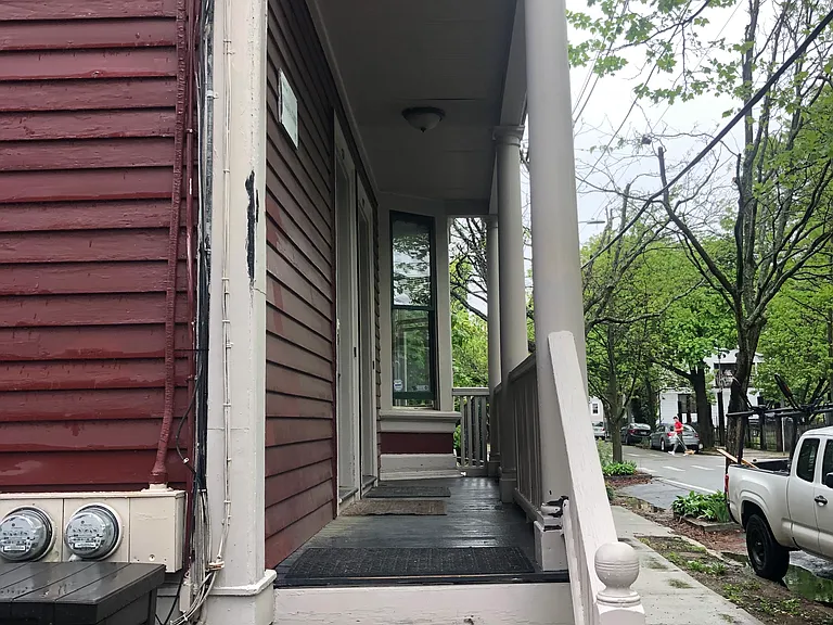 117 Sycamore St #1 — Photo 32