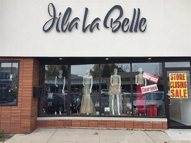 1st image of 8032 N Milwaukee Ave