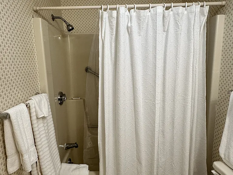 844 State St #46 — Photo 7