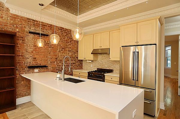 1st image of 203 De Kalb Ave #1