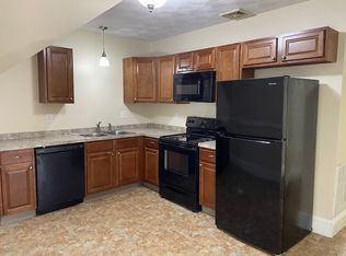 25 Newton St #3, Providence, RI 02903