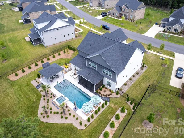 8624 Balcony Bridge Rd, Huntersville, NC 28078