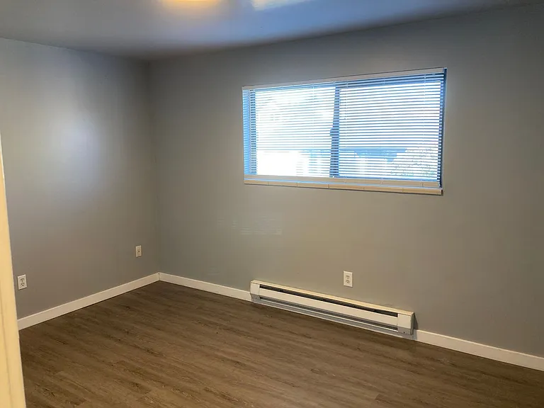 Eagle Court Apartments — Photo 41