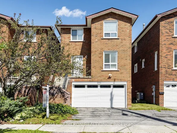 2221 Warden Ave, Toronto, ON M1T 1V5