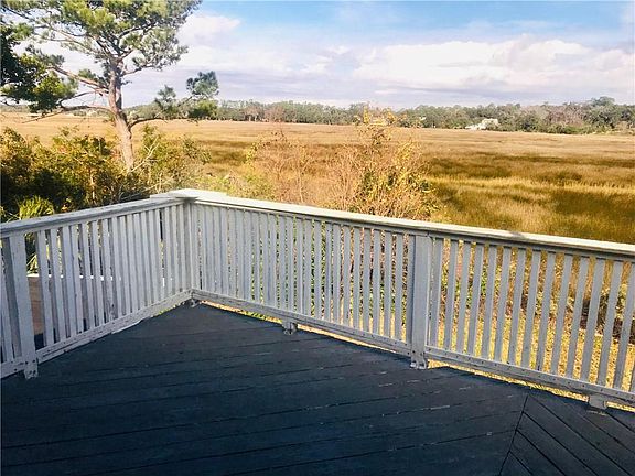 4th image of 18 Dunbar Creek Point