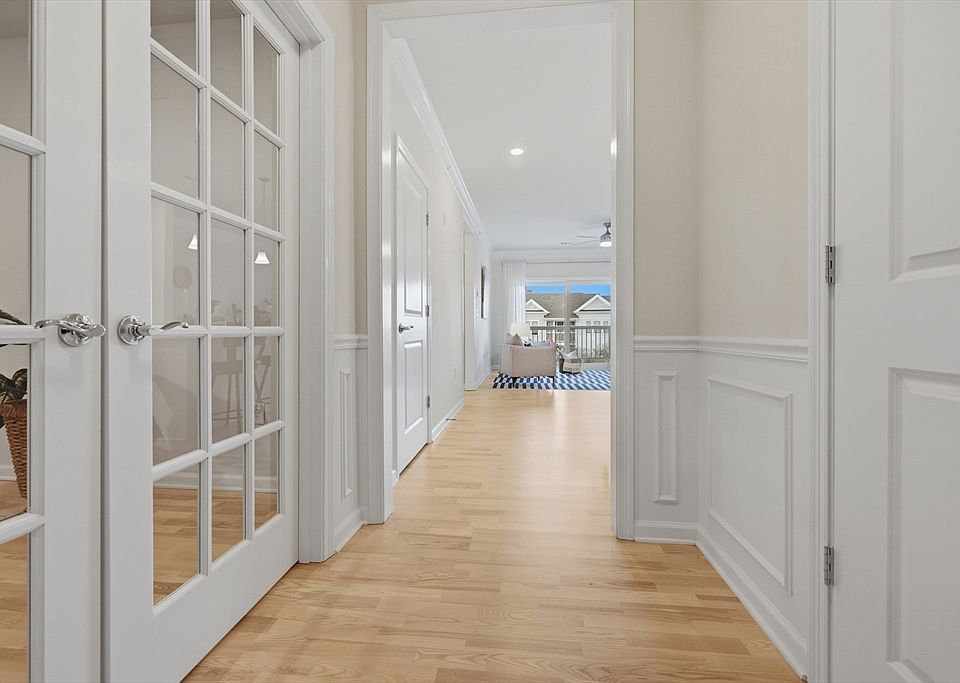 1st image of 4403 Peters Farm Way #4403