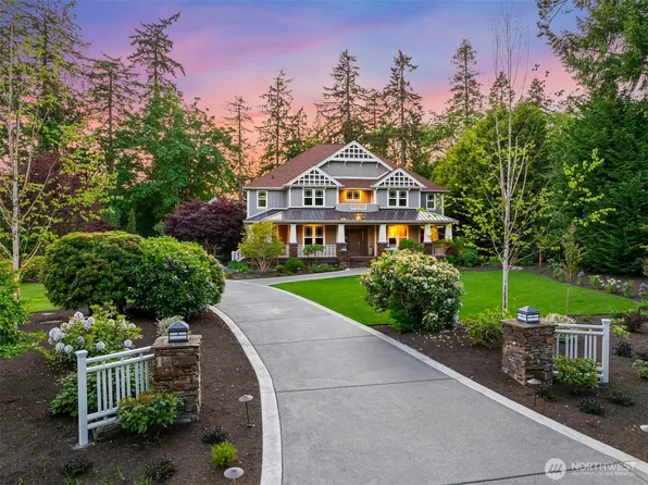 9717 Sunny Hill Circle, Bainbridge Island, WA 98110