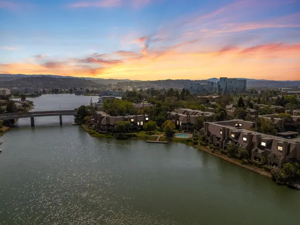 65 Cove Ln, Redwood City, CA 94065