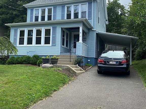3rd image of 13 Park Terrace Pl