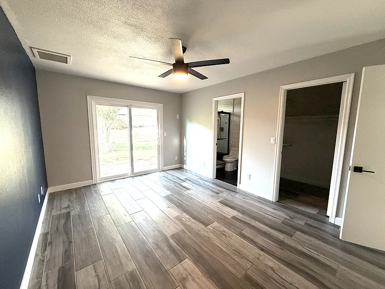 1256 E Utopia Rd — Photo 10