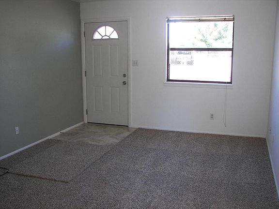 2nd image of 3108 Cypress Dr SW