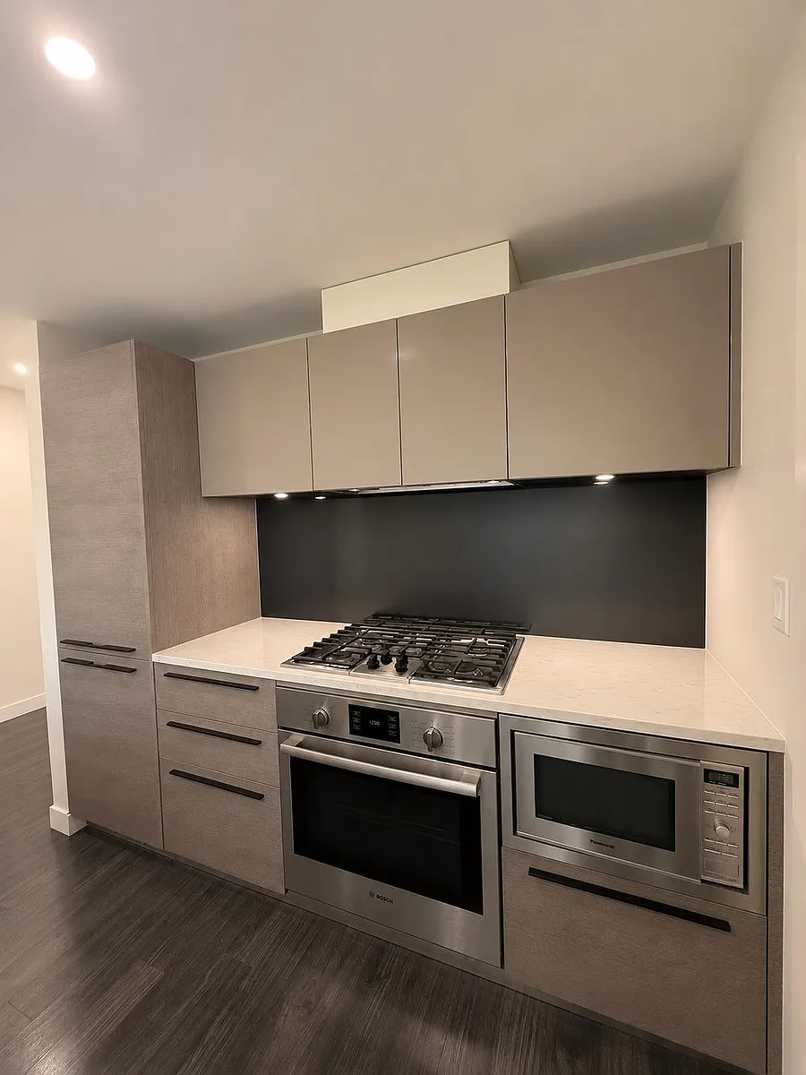 Building Photo - 6383 McKay Ave #8XX