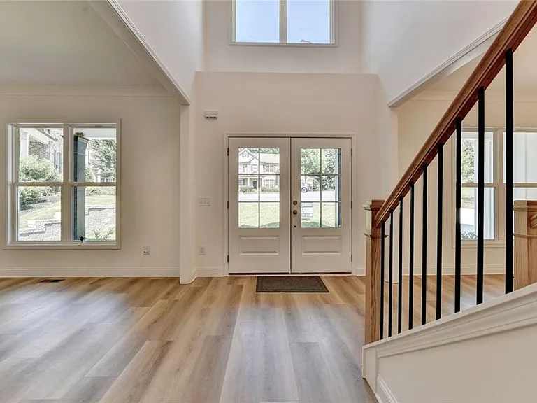 9135 Fox Trail Ln — Photo 5