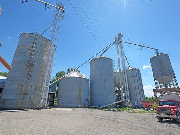 4th image of 3540 State Route 28