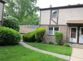 262 Newman St #104A, Metuchen, NJ 08840