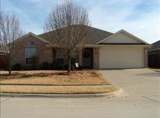 336 Rock Hill Dr, Crowley, TX 76036