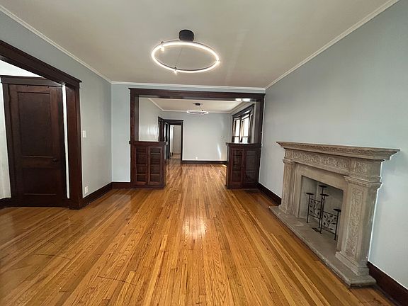 4th image of 4839 N Kedvale Ave #1