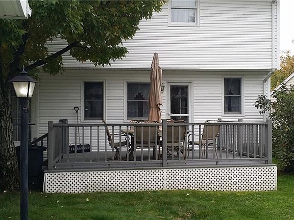 2nd image of 19514 Harsax Ave