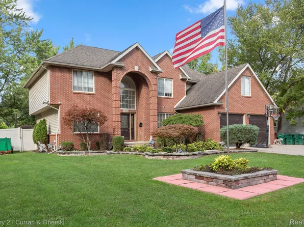 28840 Hennepin St, Garden City, MI 48135