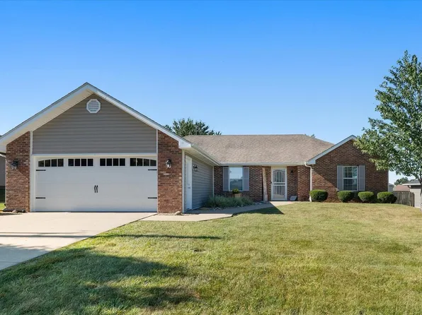 19445 Stacey Ct, Boonville, MO 65233