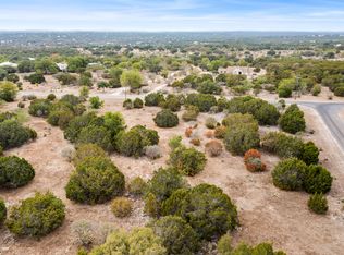 519 Red Oak Dr, Boerne, TX 78006